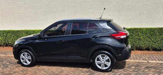 NISSAN KICKS 1.6 16V FLEXSTART S DIRECT 4P XTRONIC NISSAN KICKS 1.6 16V FLEXSTART S DIRECT 4P XTRONIC